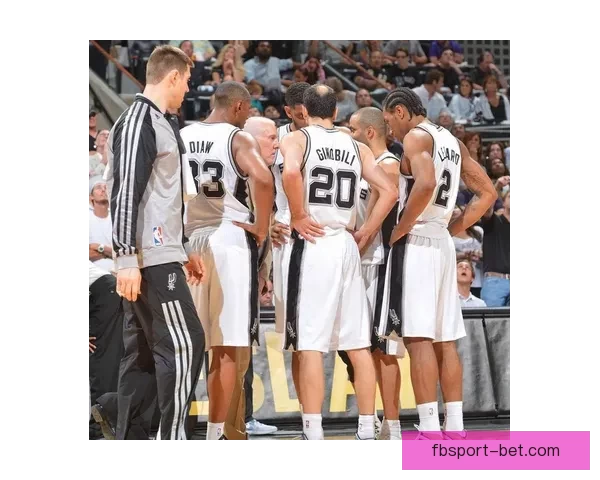 文班25战23胜表现惊艳被赞影响力超库里 马刺王朝复兴在即 文班25战23胜表现惊艳被赞影响力超库里 马刺王朝复兴在即